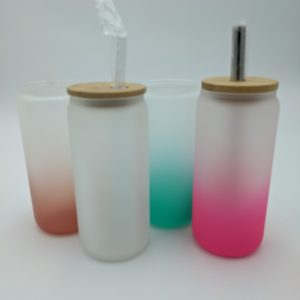20oz Frosted Beer Can Glass with Bamboo Lid and Plastic Straw